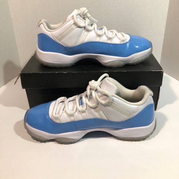 AIR JORDAN 11 LOW “UNIVERSITY BLUE” - Picture 4 of 10